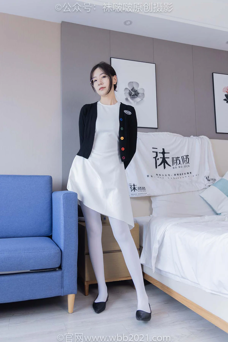 [BoBoSocks袜啵啵]NO.588 小甜豆-两双平底鞋、薄肉丝、厚白丝、裸足 BoBoSocks袜啵啵-第1张