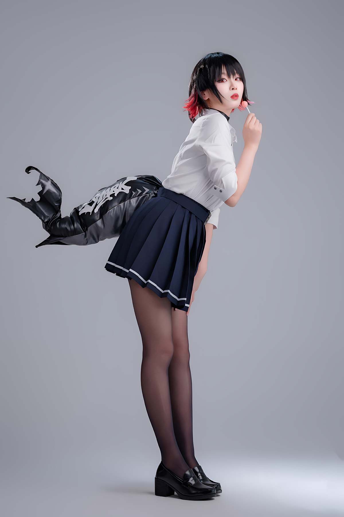 轩萧学姐 – 鲨鱼妹JK Cosplay-第1张