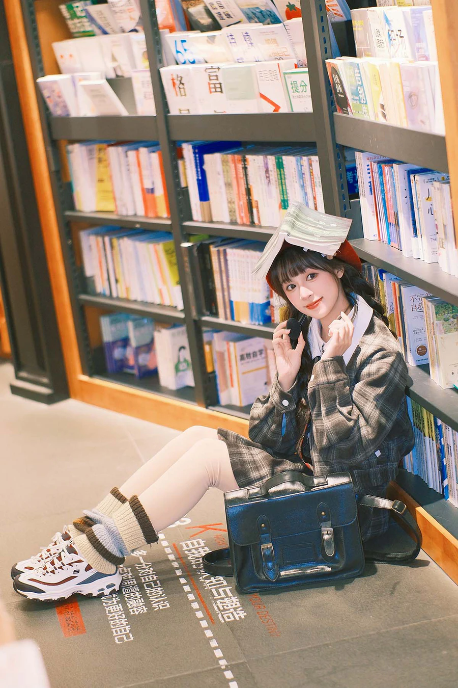 [YITUYU艺图语]2025.06.17 书店女孩 夏芋小年 YITUYU艺图语-第2张