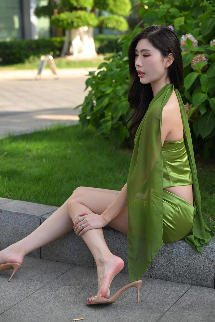 精选街拍作品 NO.4655 果绿色套装裙 街拍-第1张