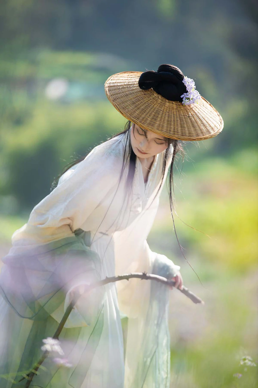 [YITUYU艺图语]2025.06.19 荷锄烟陇 瓜瓜顶呱呱 YITUYU艺图语-第1张