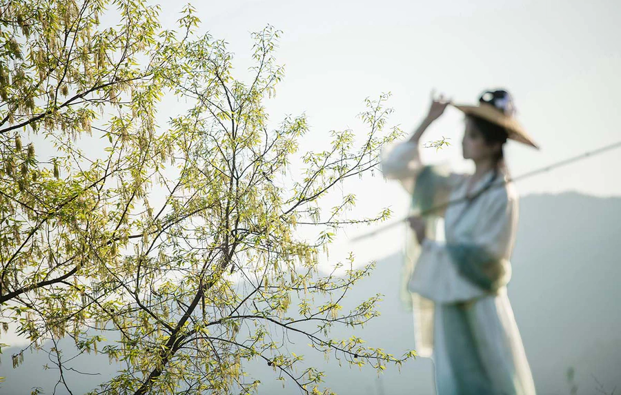 [YITUYU艺图语]2025.06.19 荷锄烟陇 瓜瓜顶呱呱 YITUYU艺图语-第2张