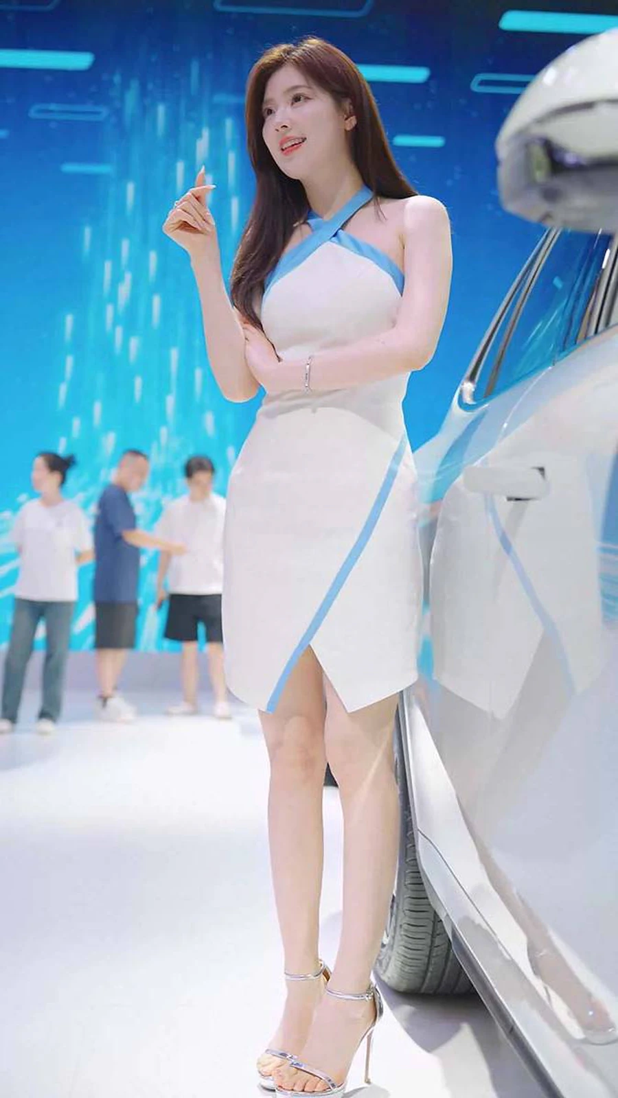 2024 深圳粤港澳大湾区车展 Model 车模随拍 135 街拍-第1张