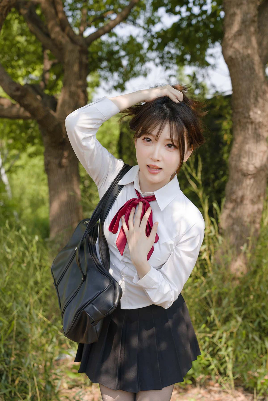 [YITUYU艺图语]2025.06.20 花间少女 冰冷企鹅 YITUYU艺图语-第2张