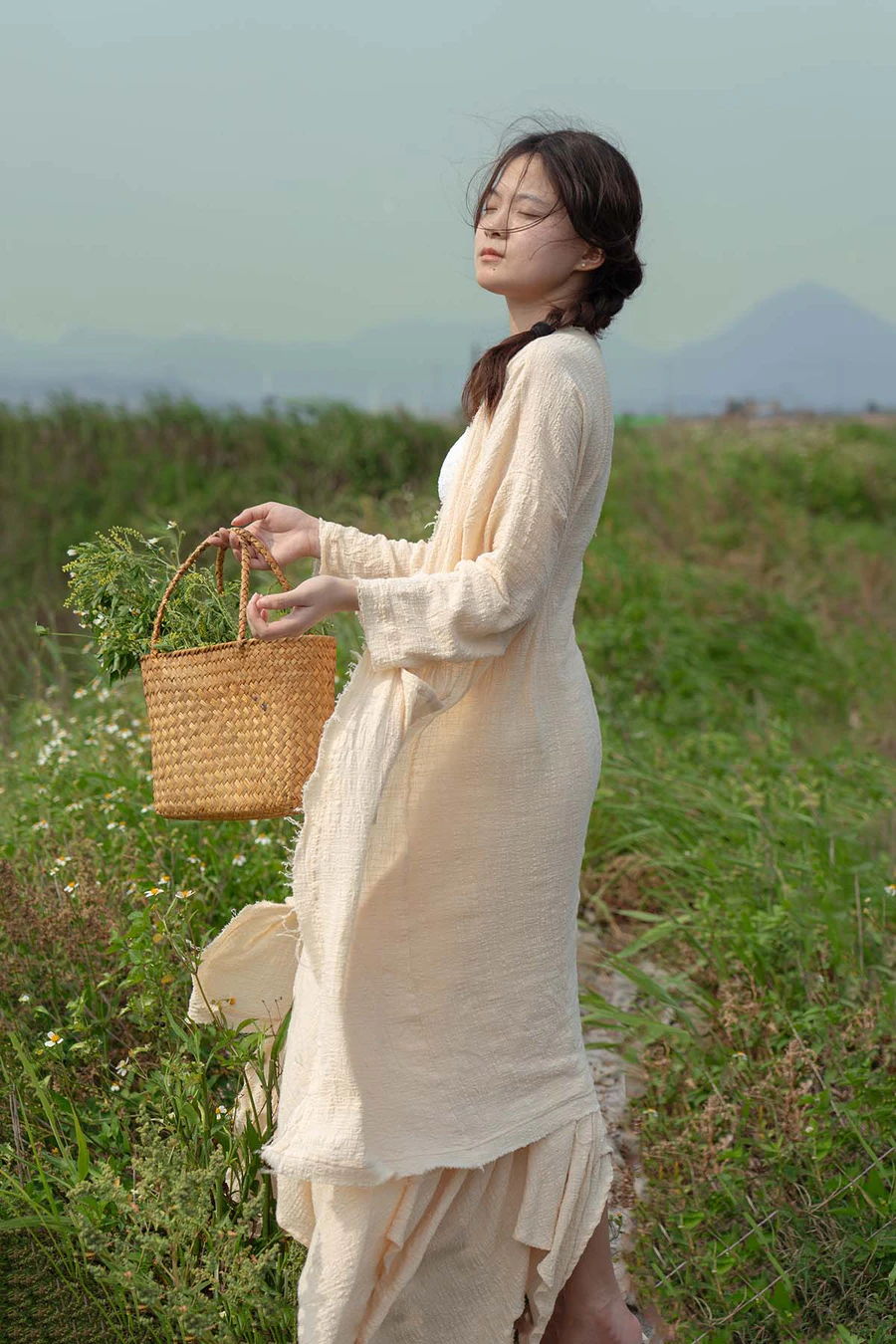 [YITUYU艺图语]2025.06.24 凤与草的絮语 今晶 YITUYU艺图语-第1张