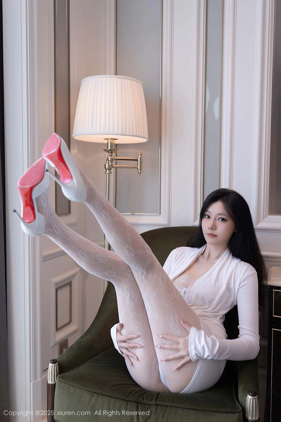 [Xiuren秀人网]2025.09.16 NO.10773 安然anran Xiuren秀人网-第1张