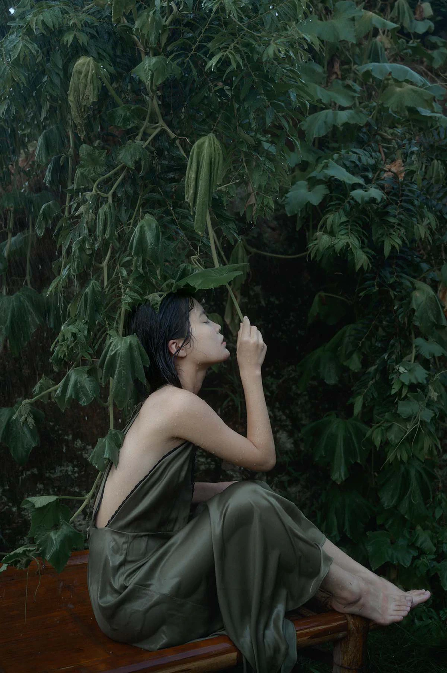 [YITUYU艺图语]2025.06.25 潮湿的夏 i人凌凌七 YITUYU艺图语-第1张