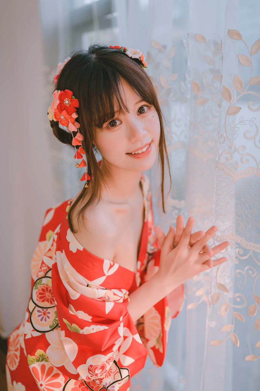 千反田鹿子 – 日常 浴衣室内 Cosplay-第1张