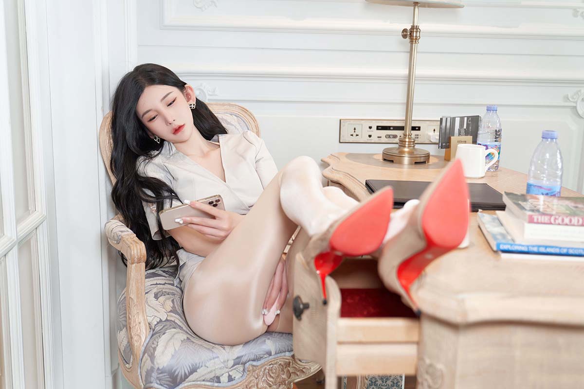 周于希 – 女律师的寂寞 JPJX极品精选-第1张