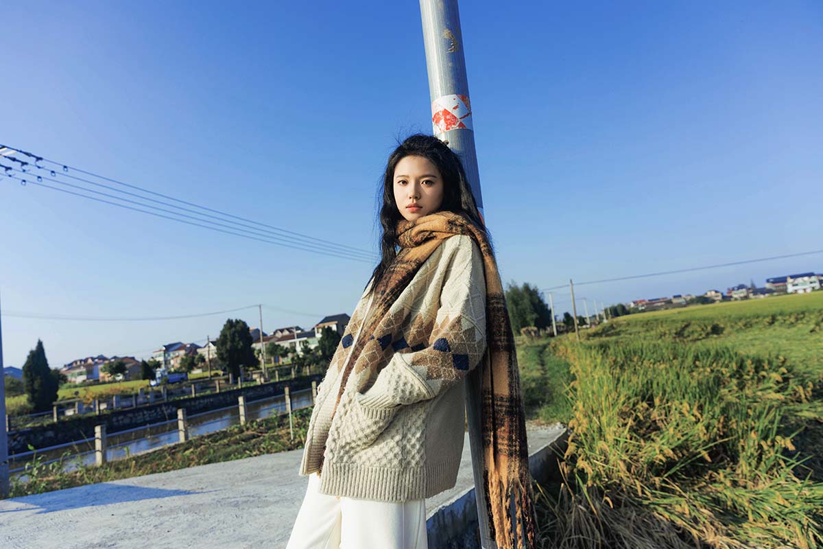 [YITUYU艺图语]2025.06.26 田野里的自由感 露露 YITUYU艺图语-第2张