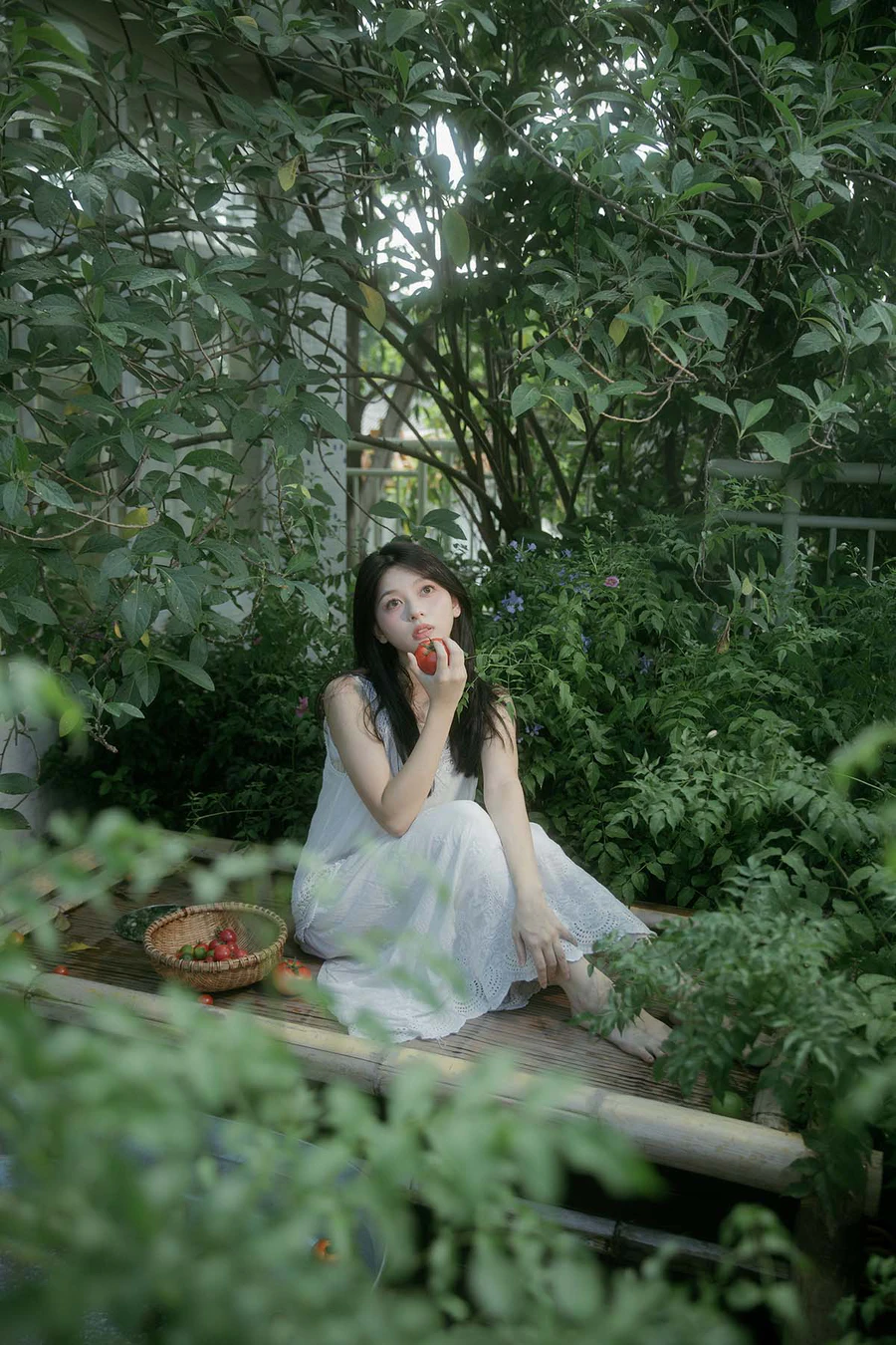 [YITUYU艺图语]2025.06.28 人到底能感受多少回夏天 曲奇_ YITUYU艺图语-第1张