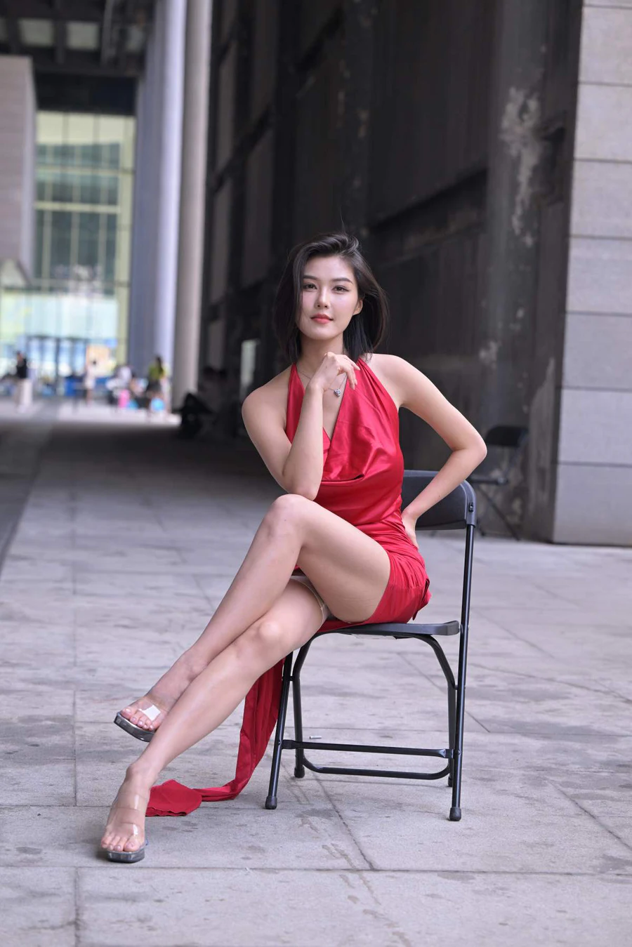 精选街拍作品 NO.4743 红裙女子 街拍-第1张