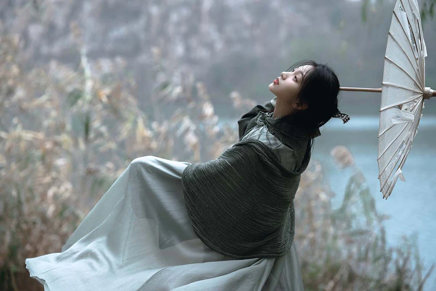 [YITUYU艺图语]2025.06.29 风又起，叶落地 二一芝 YITUYU艺图语-第1张