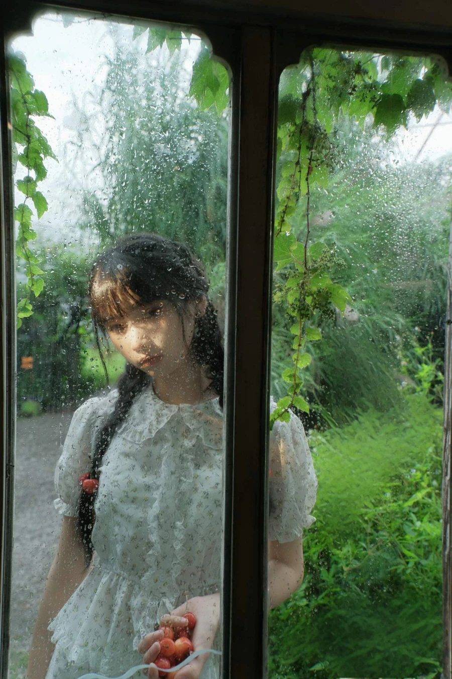 [YITUYU艺图语]2025.07.01 Poor Cherries 西一奥 YITUYU艺图语-第2张