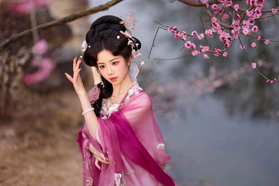 [YITUYU艺图语]2025.07.01 芍药 小杜同学 YITUYU艺图语-第2张