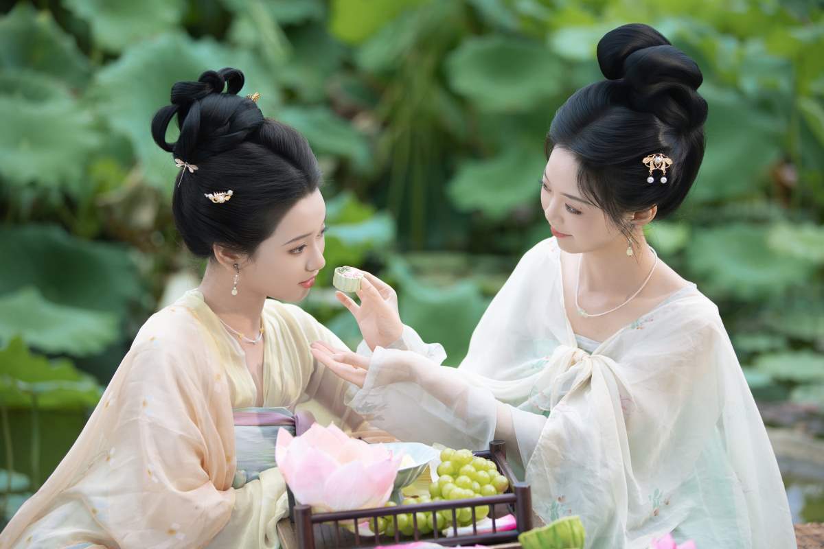 [YITUYU艺图语]2025.07.01 一塘香 就是叫美男啊 YITUYU艺图语-第2张