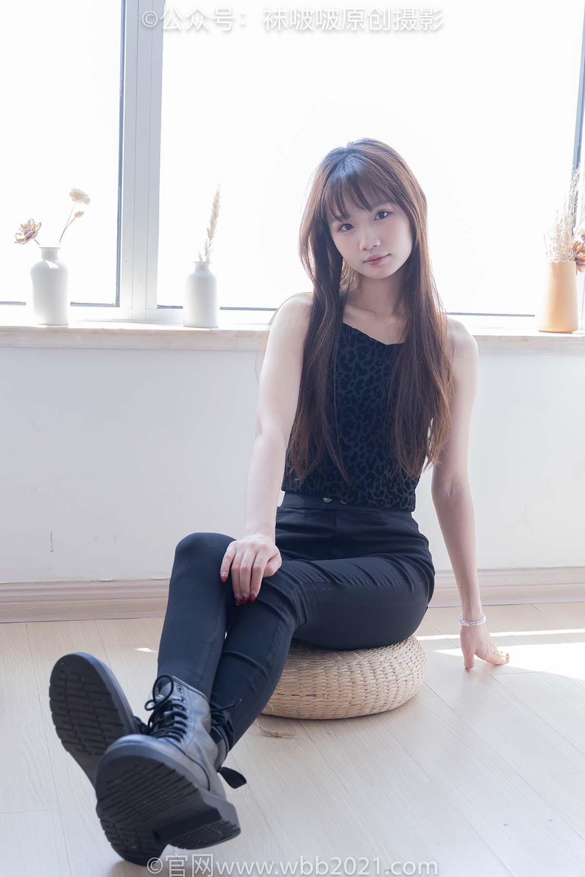 [BoBoSocks袜啵啵]NO.598 甜甜圈-马丁靴、薄肉丝、裸足 BoBoSocks袜啵啵-第2张