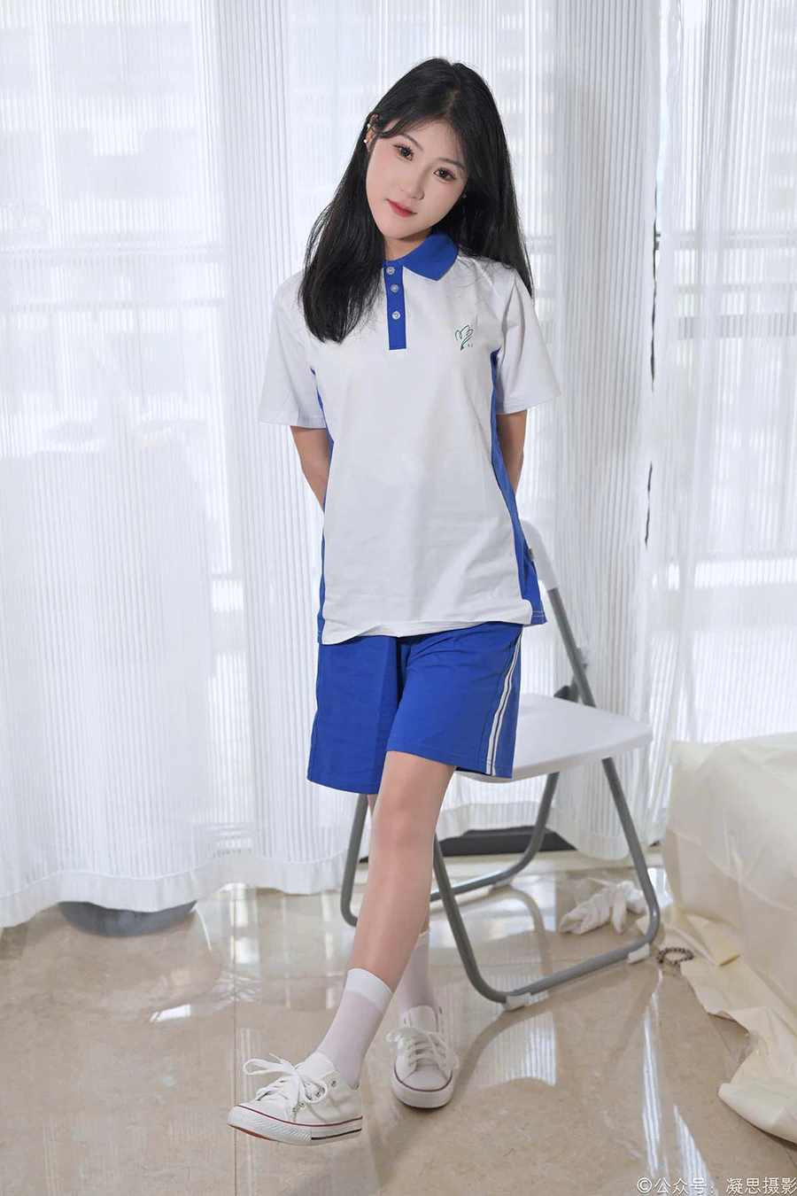凝思摄影 NO.009 琦琦-校服、短白丝、连裤肉丝、帆布鞋 凝思摄影-第2张