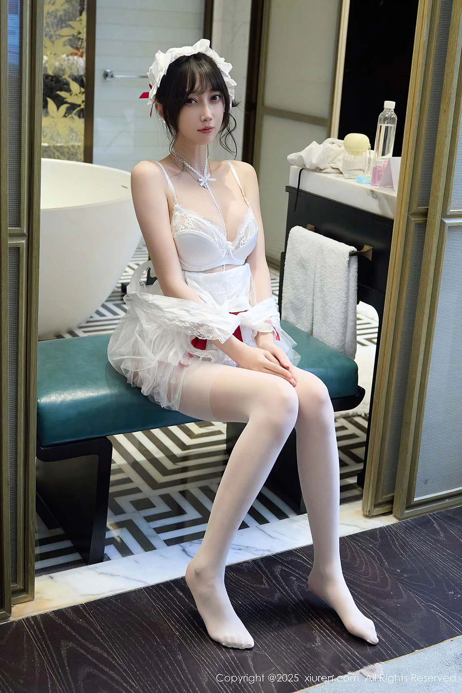 [Xiuren秀人网]2025.09.29 NO.10827 玥儿玥er Xiuren秀人网-第2张