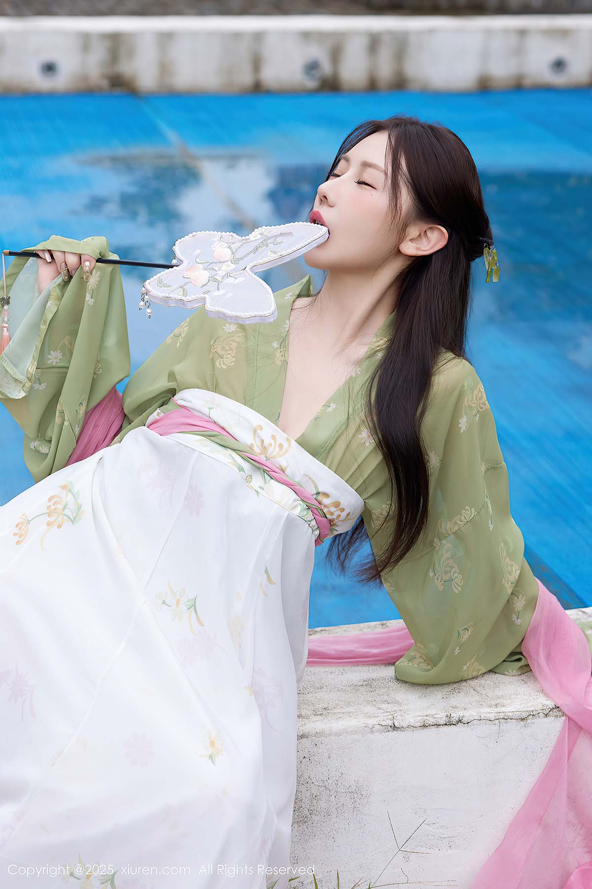 [Xiuren秀人网]2025.09.30 NO.10834 尹甜甜sunny Xiuren秀人网-第1张