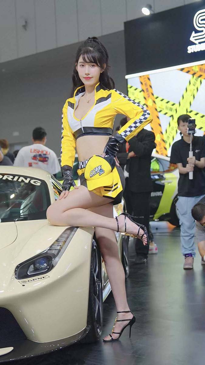 2024 佛山改装车展 Racing Model LOOKBOOK 40 街拍-第1张