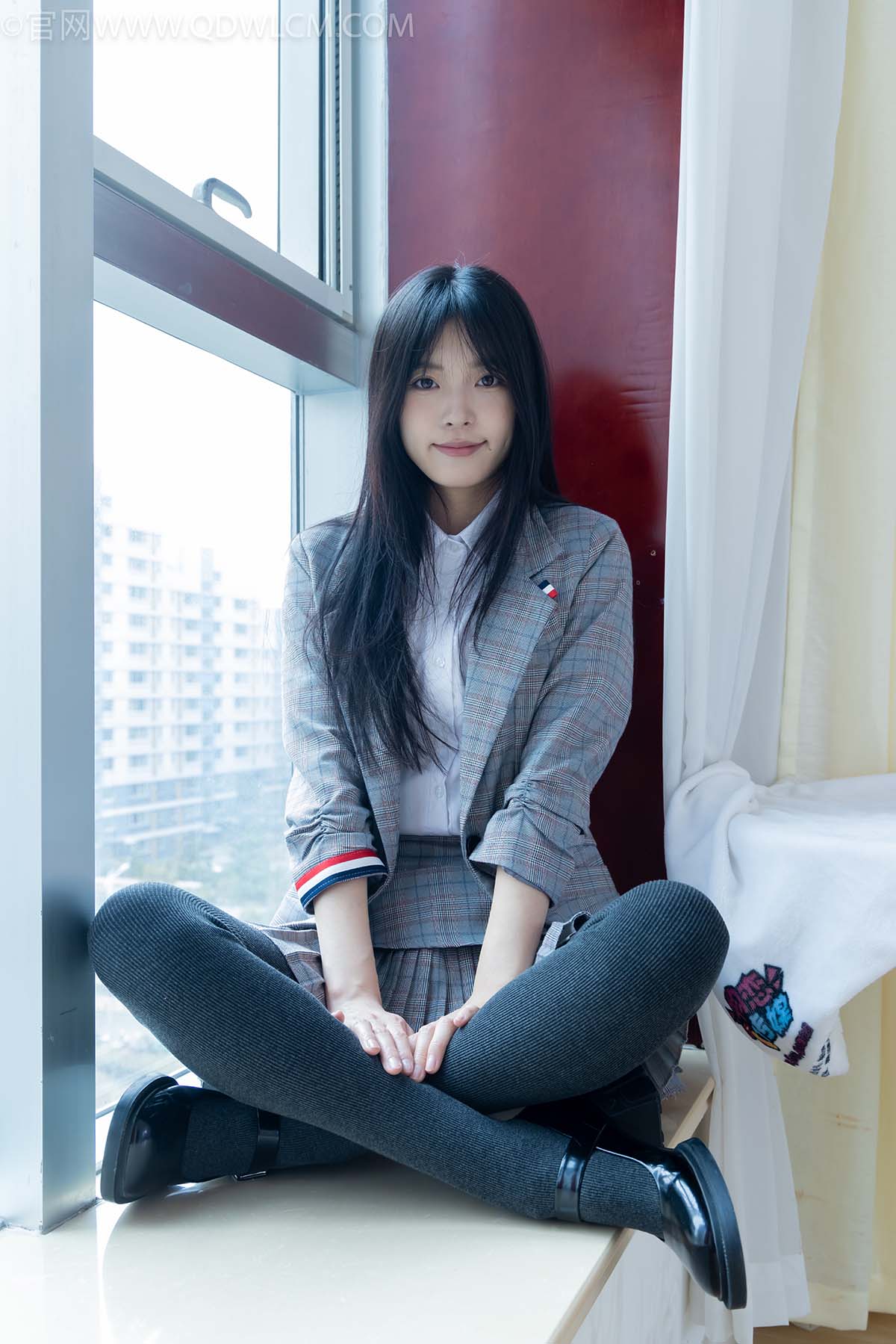 物恋传媒 NO.2479 茯苓-皮鞋、厚灰连裤棉袜 WLCM物恋传媒-第2张