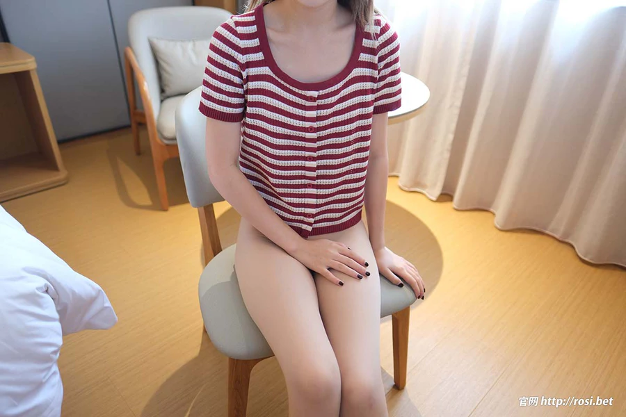 [ROSI写真]2025.10.24 NO.5072 ROSI写真-第1张