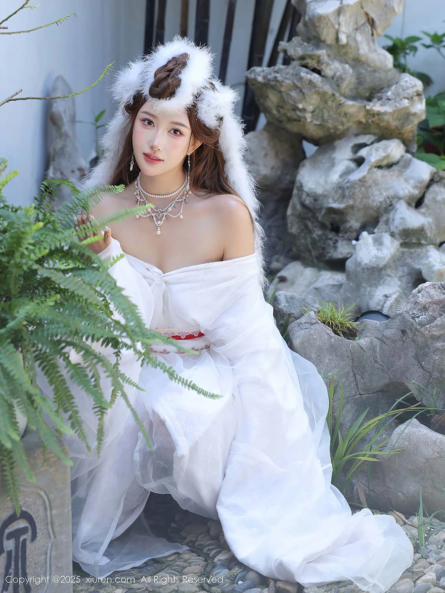 [Xiuren秀人网]2025.10.09 NO.10843 金允希Yuki Xiuren秀人网-第2张