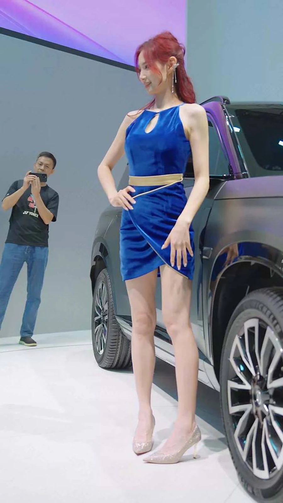 2024 广州车展 网红美女车模 beautyleg LOOKBOOK 22 街拍-第1张