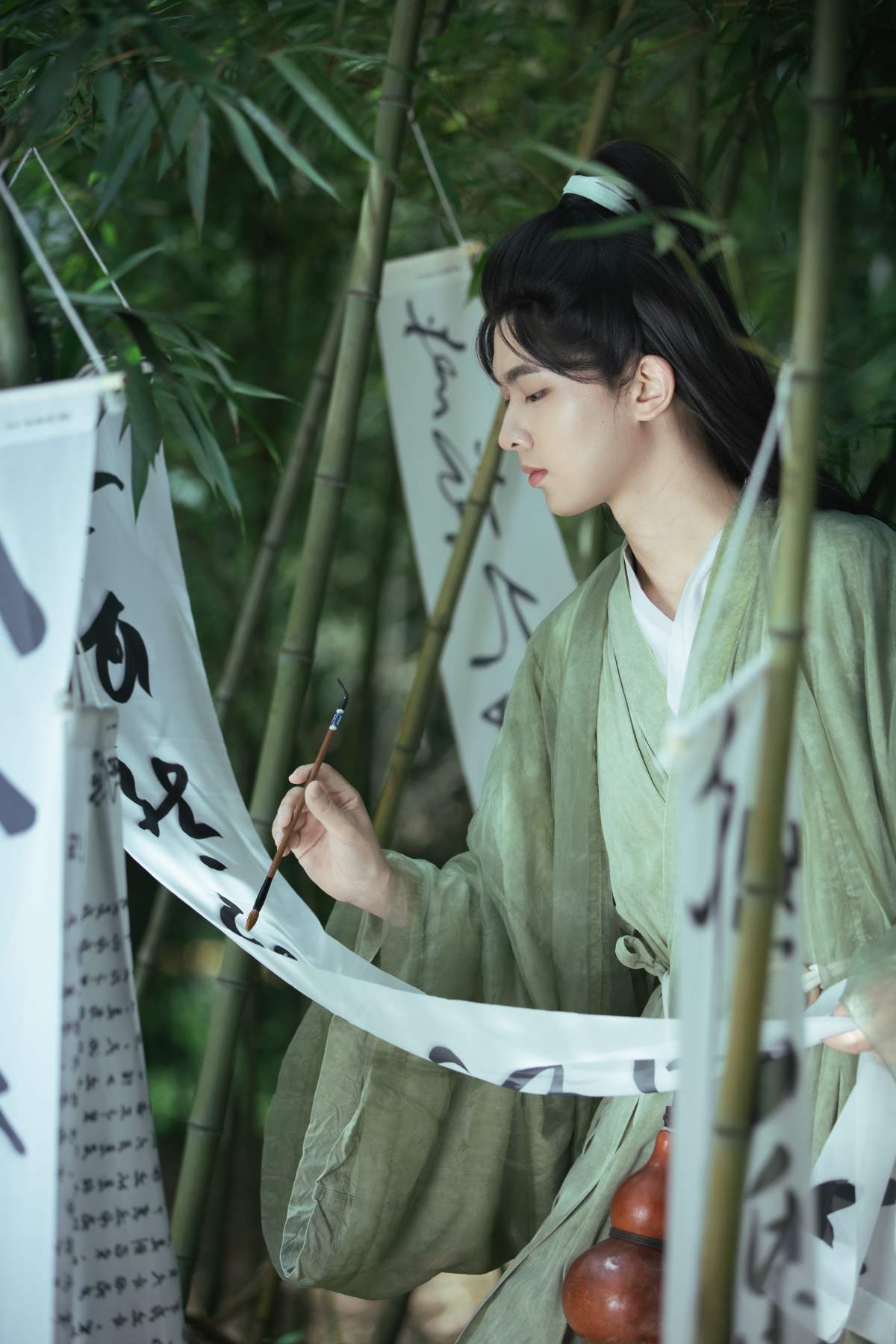 [YITUYU艺图语]2025.07.14 醉卧听竹 白云苍狗狗狗狗 YITUYU艺图语-第1张