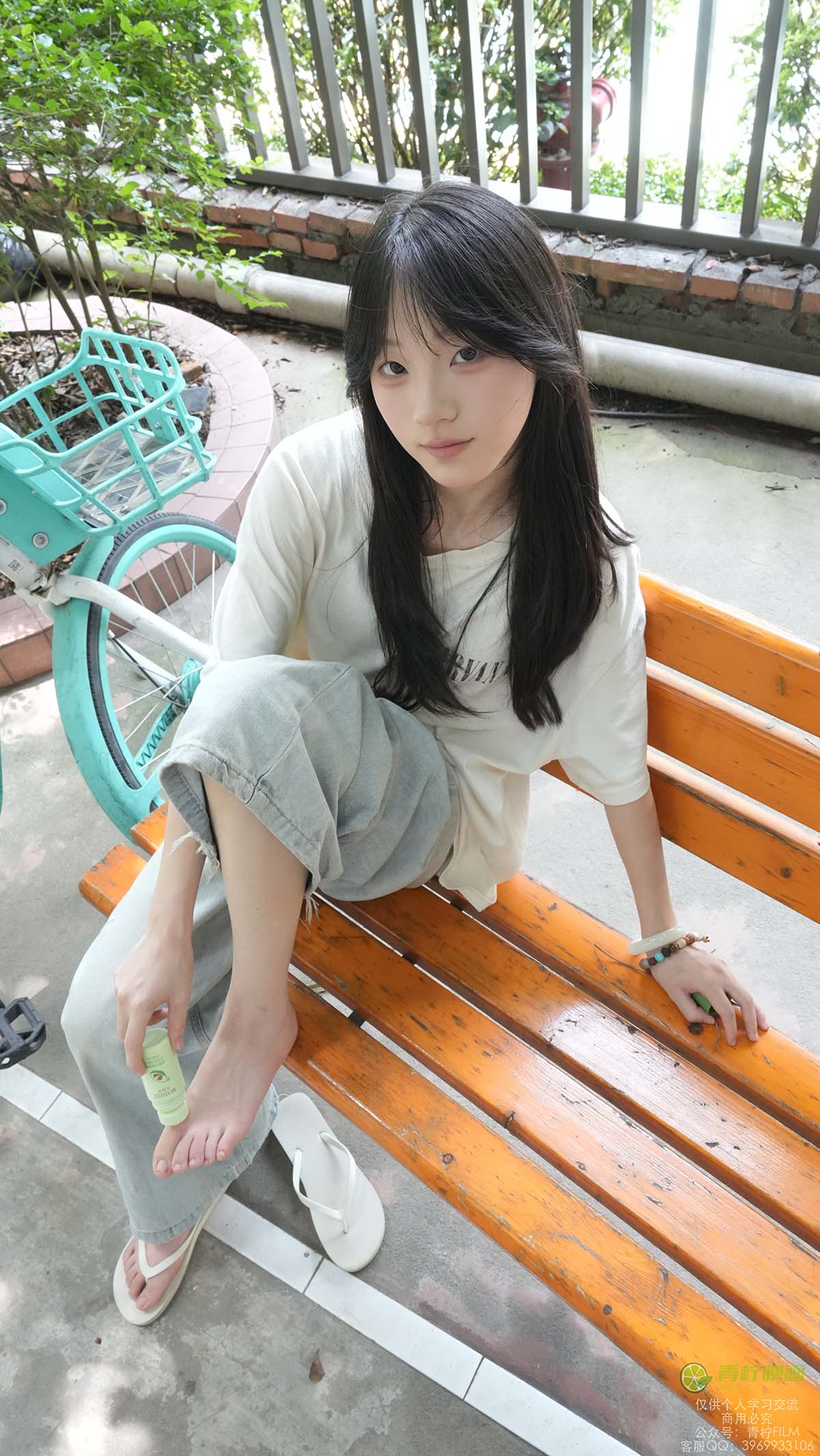 青柠映画 NO.042 – 阿慌 共享单车裸足 青柠映画-第2张