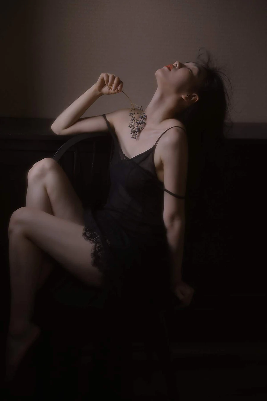 [YITUYU艺图语]2025.07.14 万物至暗 郭荣的海角 YITUYU艺图语-第1张