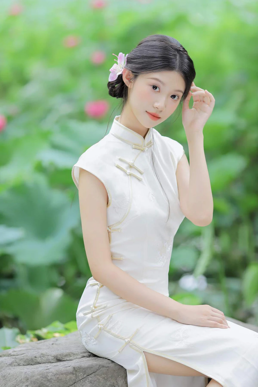 [YITUYU艺图语]2025.07.17 她似是一朵盈盈的芙蕖 一口烧麦 YITUYU艺图语-第1张