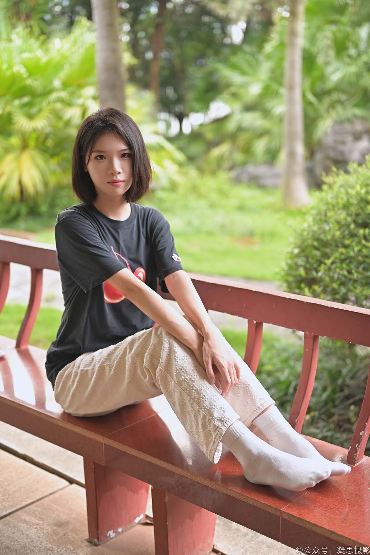 凝思摄影 NO.031 小睿-T恤、短白袜、平底鞋 凝思摄影-第2张