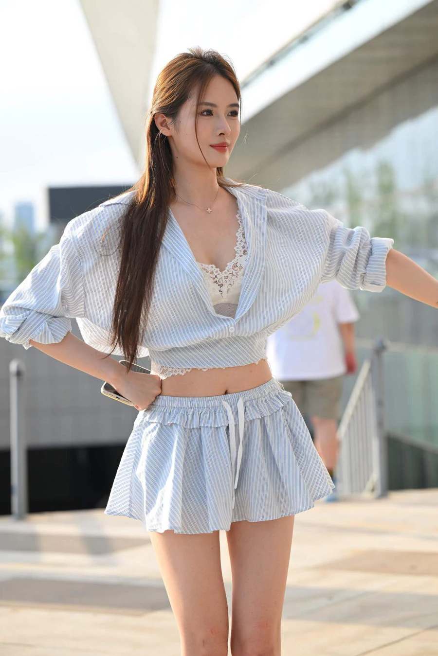 精选街拍作品 NO.4873 啾啾呜是真的美啊 街拍-第1张