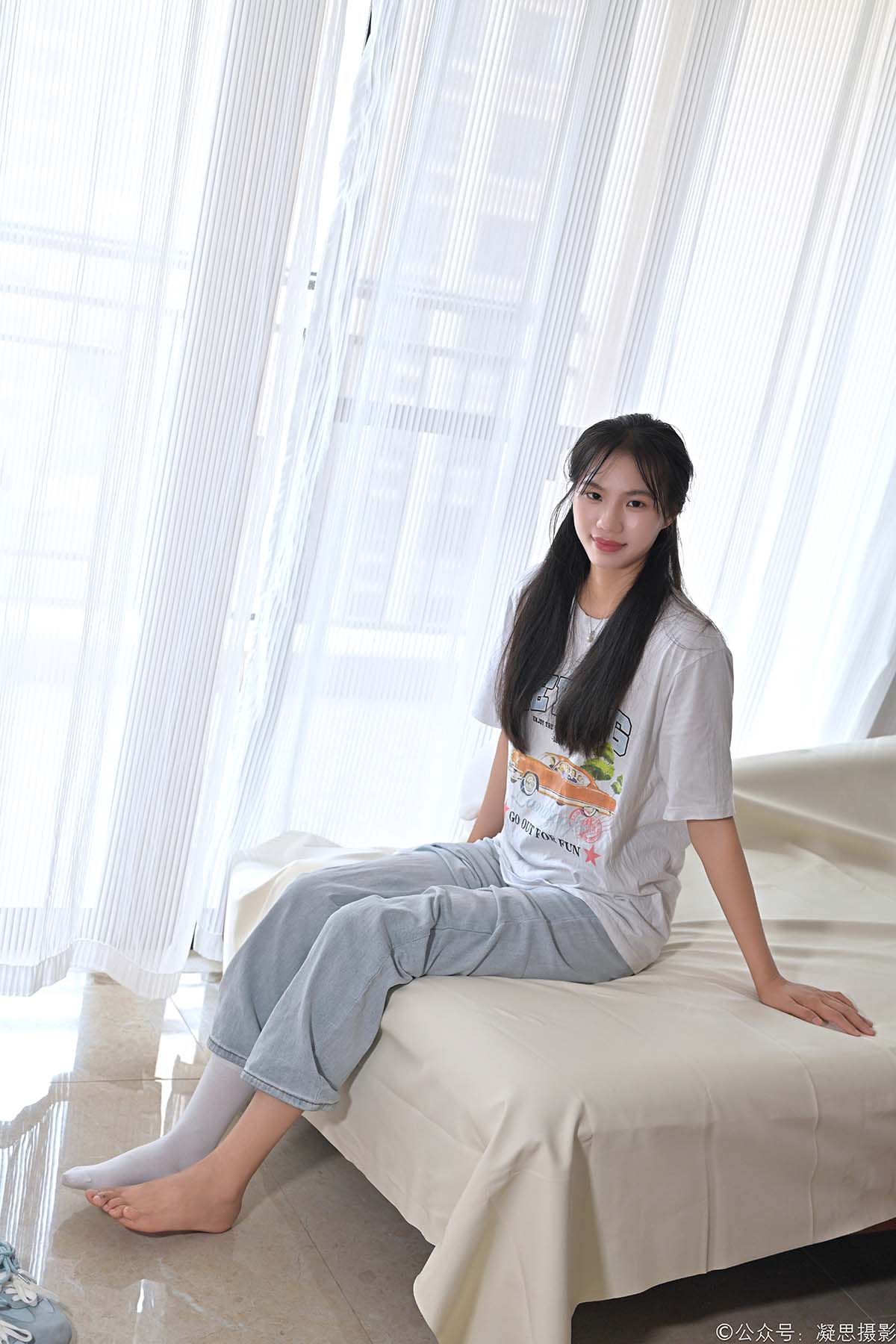 凝思摄影 NO.019 德美-T恤、短白袜、平底鞋 凝思摄影-第2张