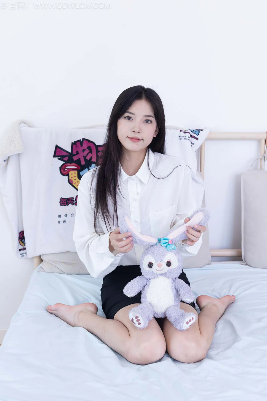 物恋传媒 NO.2506 茯苓-高跟凉鞋、薄肉丝、薄黑丝、裸足 WLCM物恋传媒-第2张