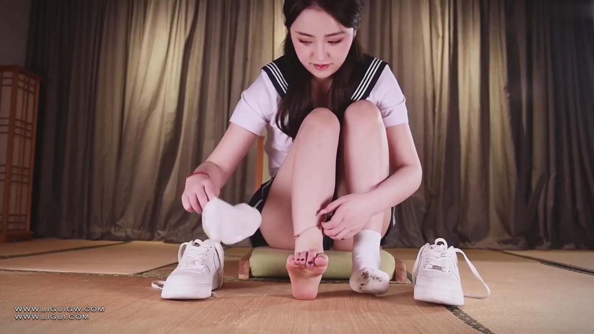 [Ligui丽柜]HD视频 2025.06.21 学妹的脏棉袜 (私人订制) Ligui丽柜视频-第1张