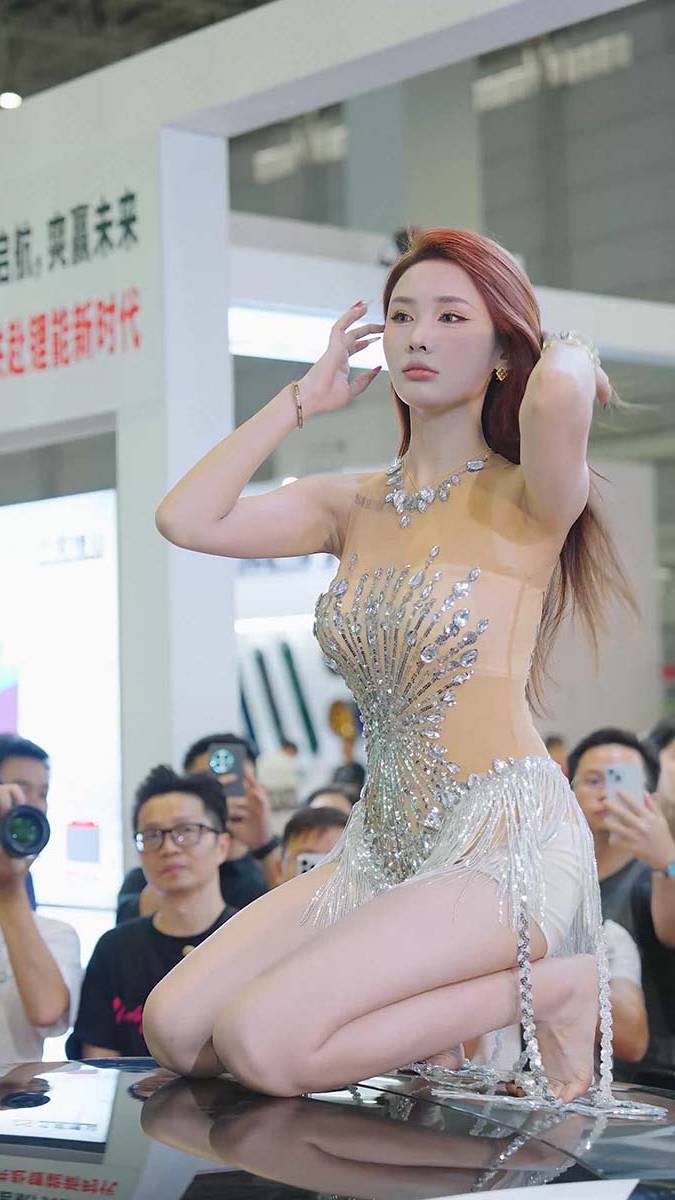 2024 东莞AIT改装车展 Auto Salon Racing Model 06 街拍-第1张