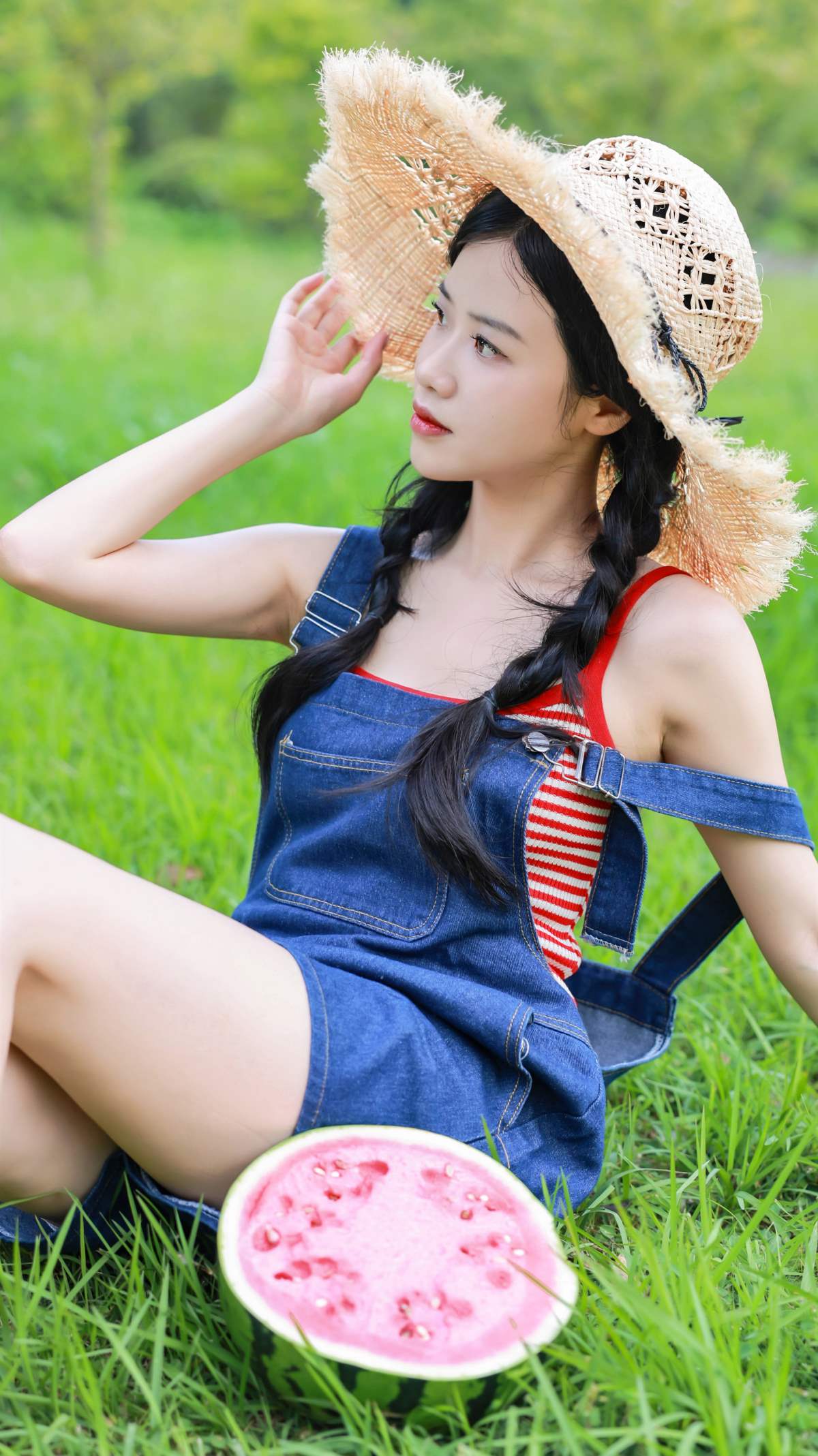 [YITUYU艺图语]2025.07.23 这个夏天和西瓜一样甜 小苏西。 YITUYU艺图语-第1张