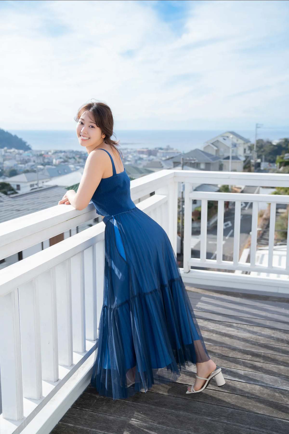 田中杏樹 – ビキニのポリス Vol.1 Photobook-第2张