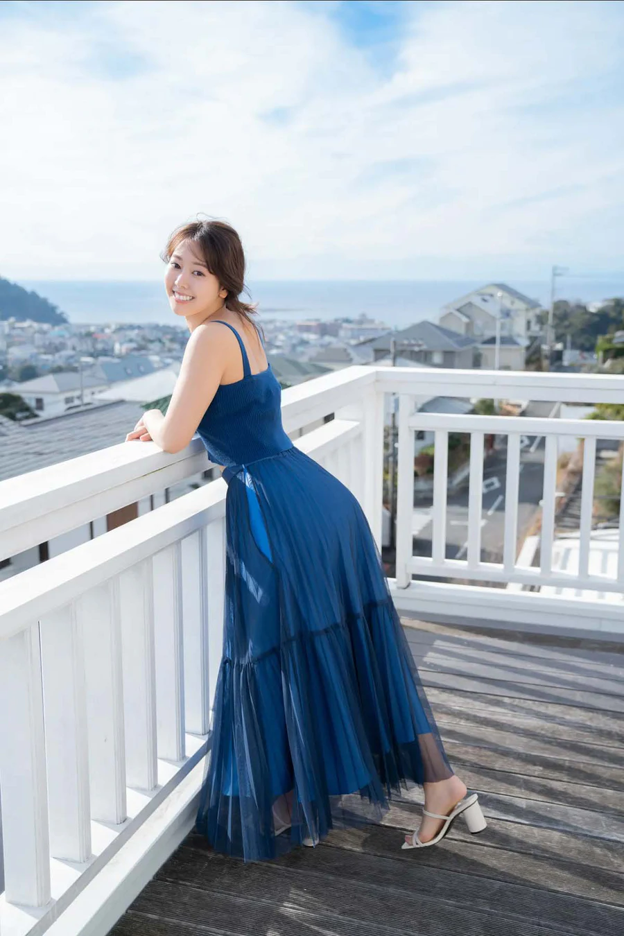 田中杏樹 – ビキニのポリス Vol.1 Photobook-第2张