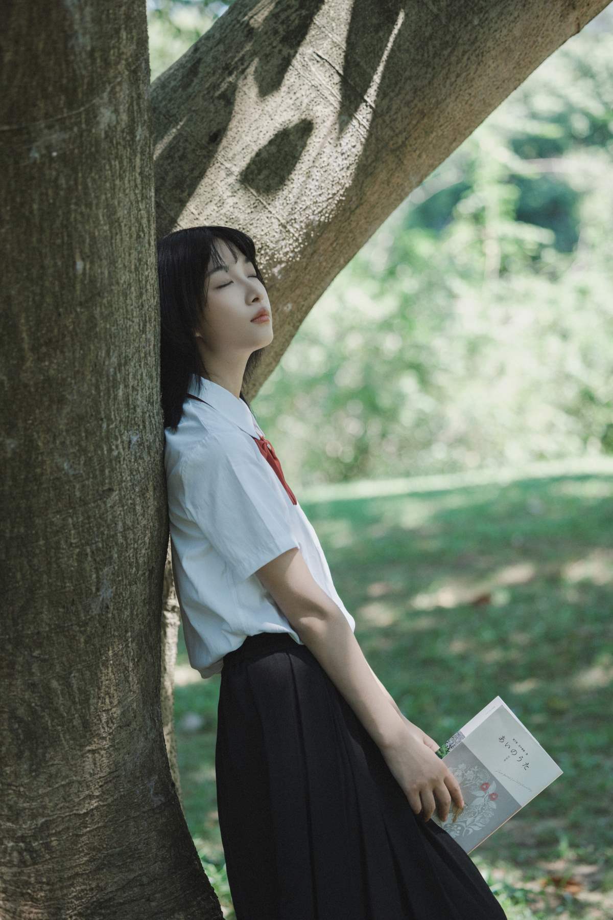 [YITUYU艺图语]2025.07.27 光之舞 咕咕咕 YITUYU艺图语-第1张