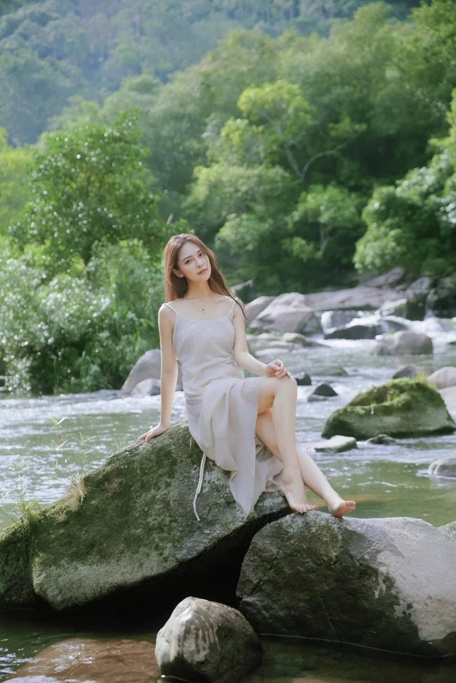 [YITUYU艺图语]2025.07.28 黄裙逐溪 水花漫 颖儿YY YITUYU艺图语-第1张