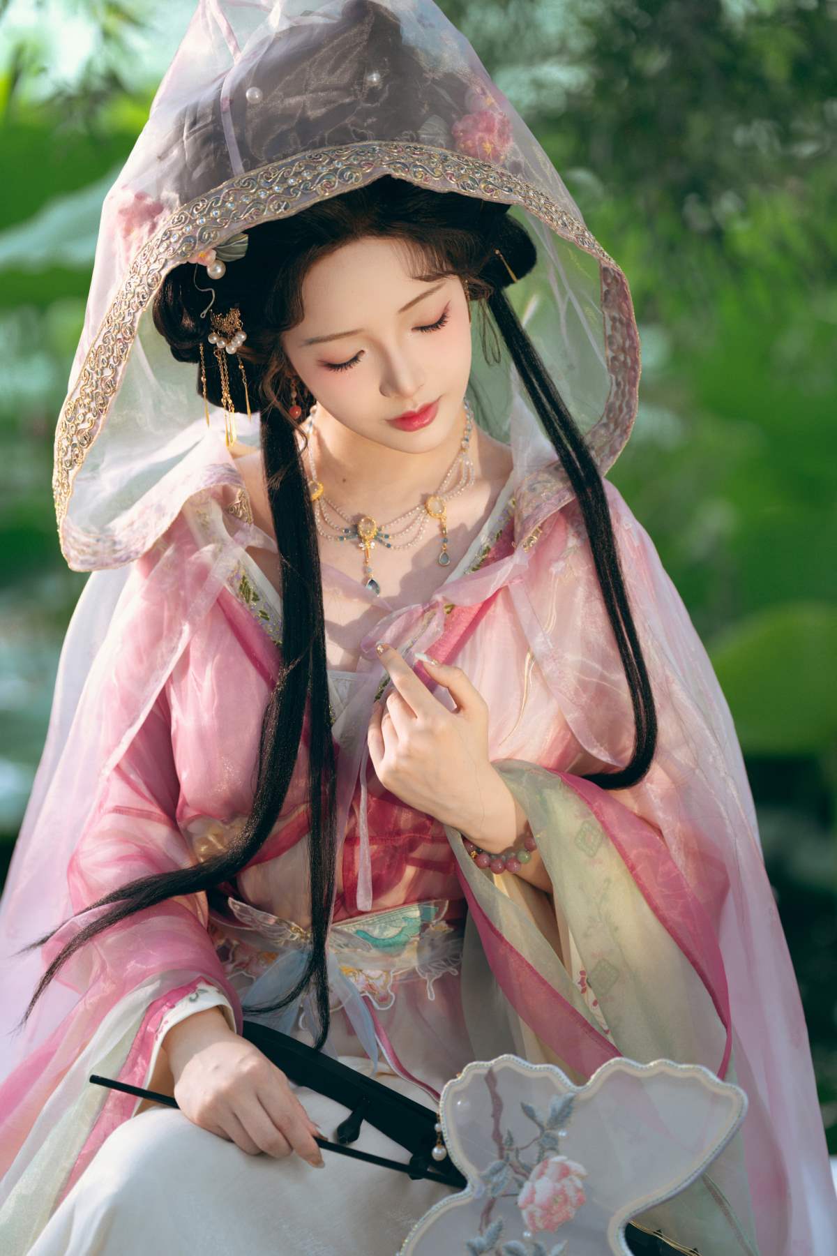 雯妹 – 祝您中秋快乐owo Cosplay-第1张