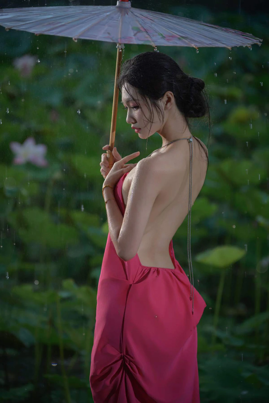 [YITUYU艺图语]2025.07.28 雨荷 瑾瑾吖 YITUYU艺图语-第1张