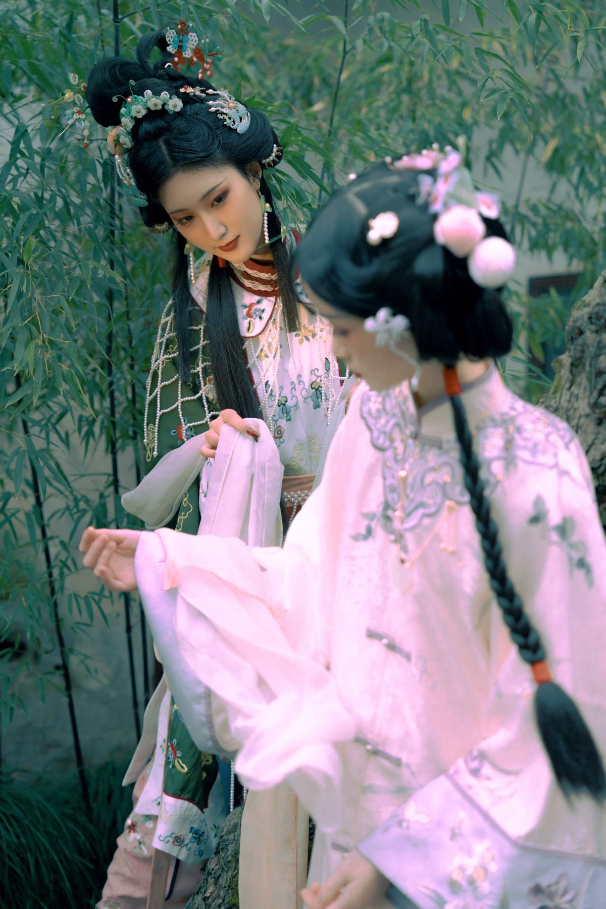 [YITUYU艺图语]2025.07.31 花神之魇 荷里寒 YITUYU艺图语-第1张