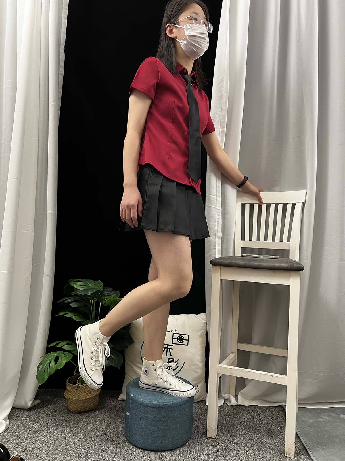 三禾摄影 NO.021 短裙 凉拖 帆布鞋 高跟 三禾摄影-第1张