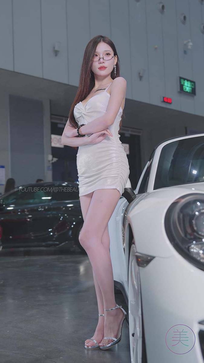 2024 佛山改装车展 Racing Model LOOKBOOK 65 街拍-第1张