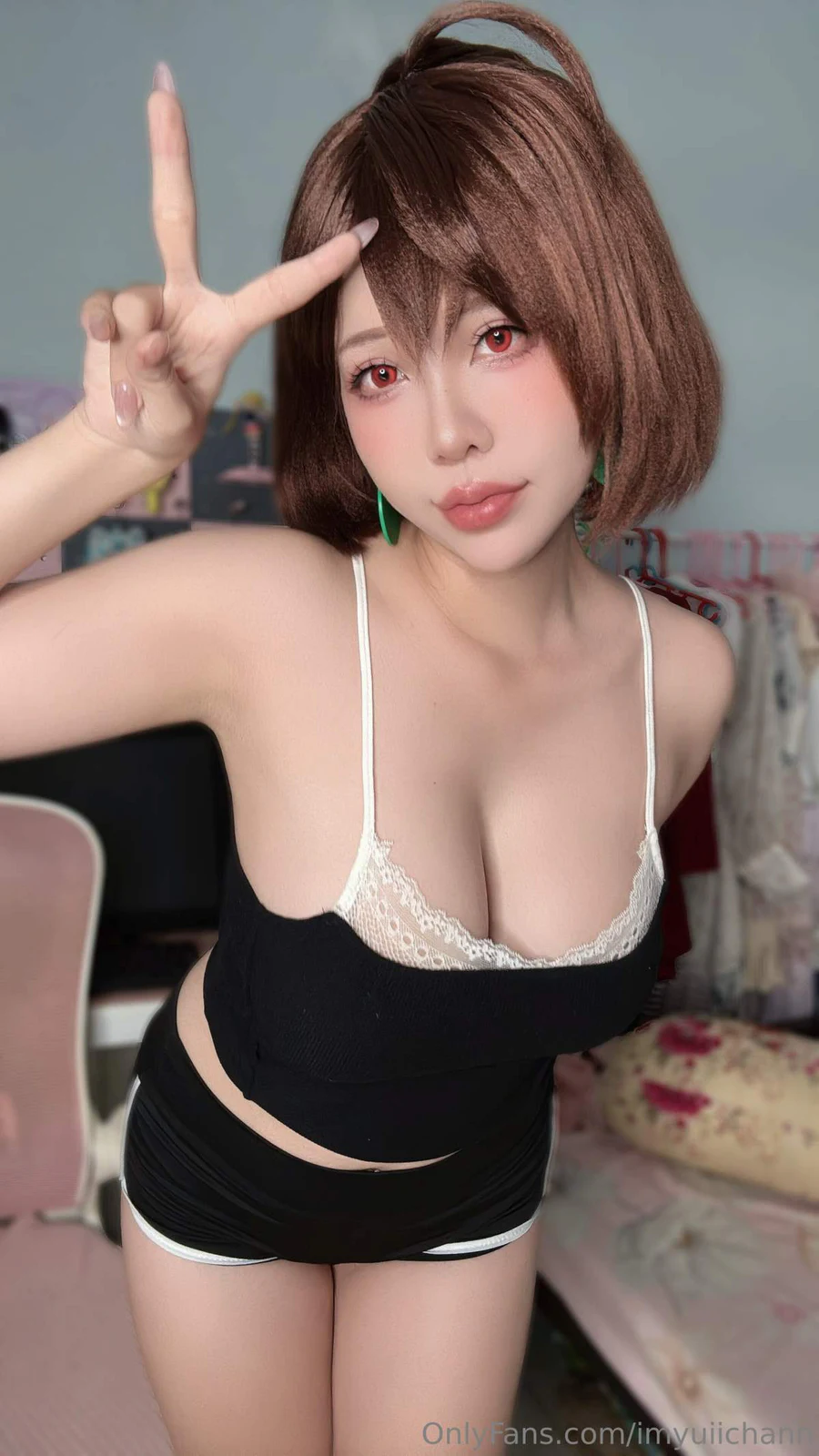 Imyuiichann – Ayase Momo Cosplay-第1张